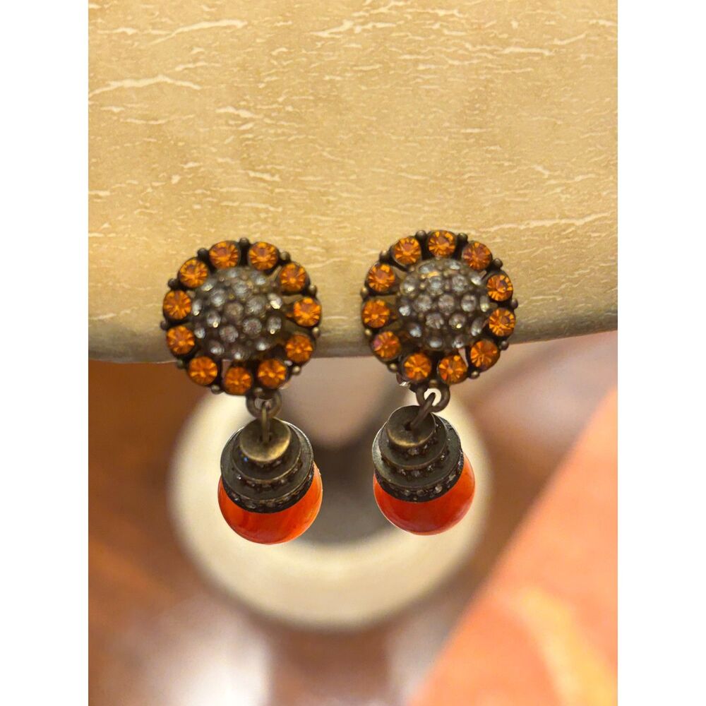 Vintage Carnelian Bead Drop and Crystal Clip On Earrings - Picture 2 of 4